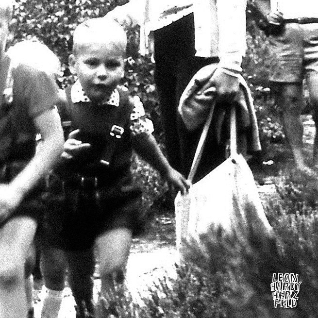 In den Jahren, als der Rock N Roll von der Raupe nachts herüberwehte - Leon Hardy Herzfeld - Singer & Songwriter - leon-hardy-herzfeld - #leonhardyherzfeld